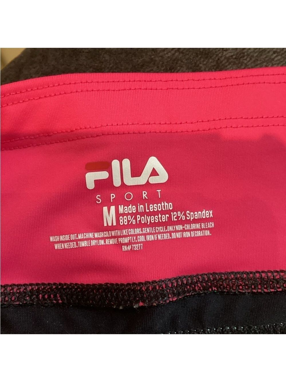 Fila Sport Women’s Medium color block yoga capri black green and pink - Picture 12 of 12